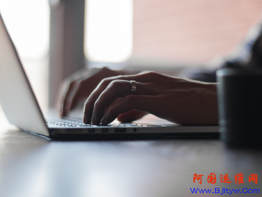 Vmware之如何复制一台已经配置好的VM